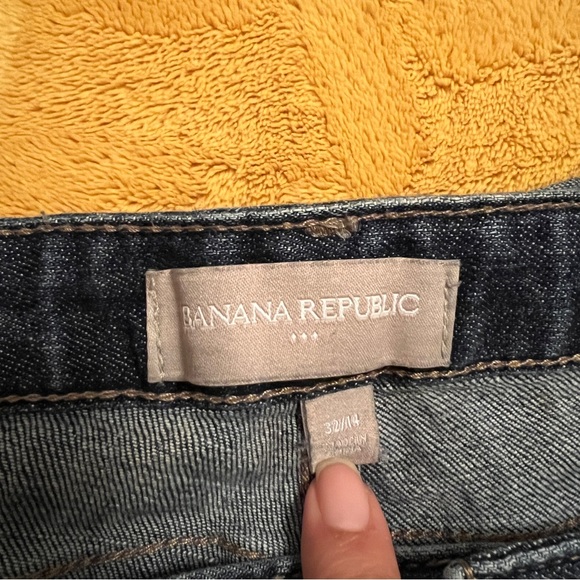 Banana republic cuffed capris - Picture 2 of 4